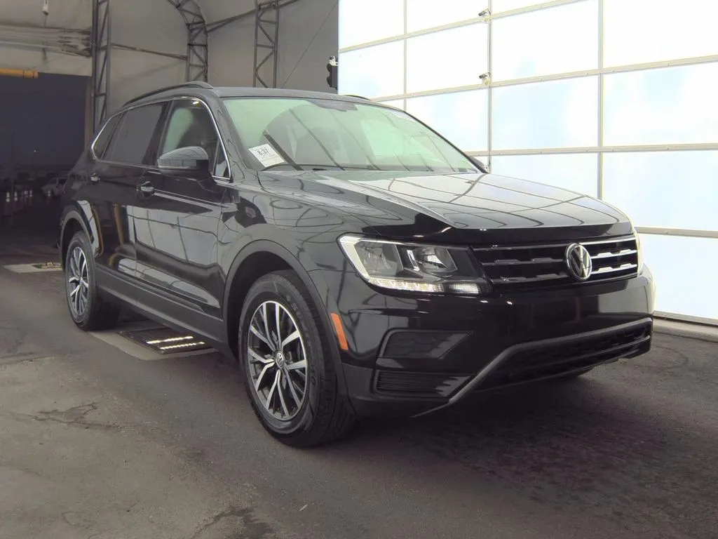 Black 2019 Volkswagen Tiguan 2.0T SEL for sale in Indianapolis, IN