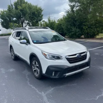 White 2020 Subaru Outback Touring XT for sale in Indianapolis, IN