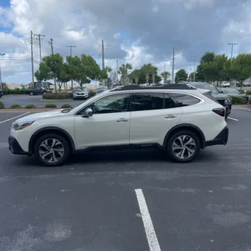 More photos of 2020 Subaru Outback Touring XT at Indy Auto Man, IN