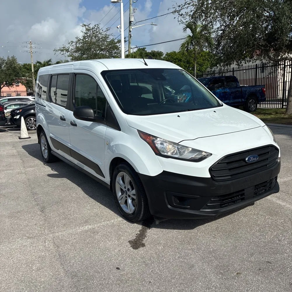 White 2020 Ford Transit Connect XL for sale in Indianapolis, IN