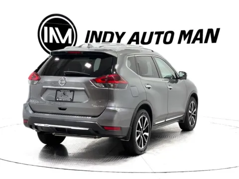 More photos of 2018 Nissan Rogue SL at Indy Auto Man, IN
