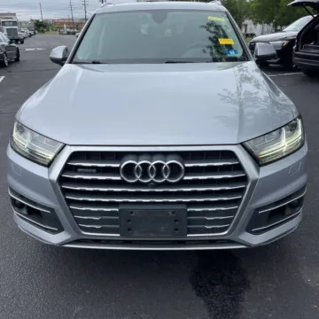 Photos of 2018 Audi Q7 3.0T Prestige quattro for sale in Indianapolis, IN at Indy Auto Man