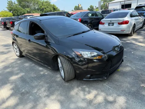 Black 2013 Ford Focus ST for sale in Indianapolis, IN