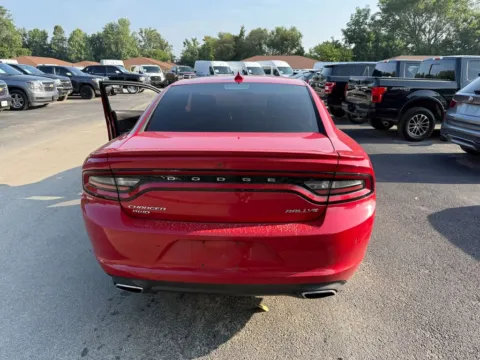 More photos of 2017 Dodge Charger SXT at Indy Auto Man, IN