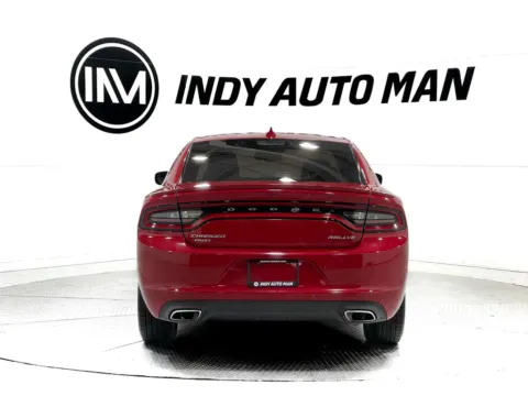 More photos of 2017 Dodge Charger SXT at Indy Auto Man, IN