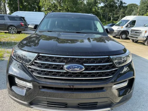 Photos of 2021 Ford Explorer XLT for sale in Indianapolis, IN at Indy Auto Man