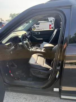More photos of 2021 Ford Explorer XLT at Indy Auto Man, IN