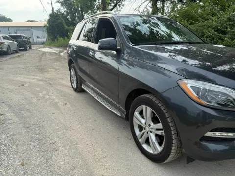 Gray 2014 Mercedes-Benz M-Class ML 350 4MATIC for sale in Indianapolis, IN