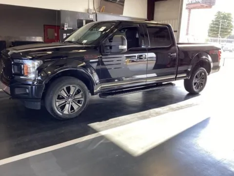 Photos of 2018 Ford F-150 XLT for sale in Indianapolis, IN at Indy Auto Man