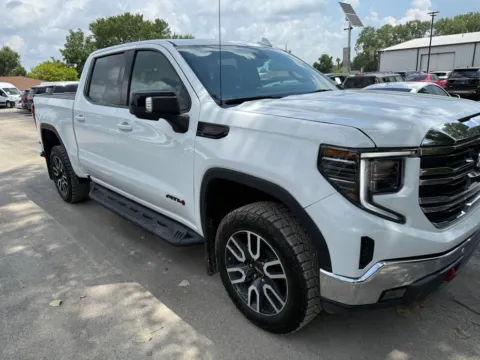 White 2023 GMC Sierra 1500 AT4 for sale in Indianapolis, IN