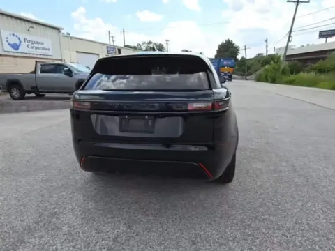 More photos of 2019 Land Rover Range Rover Velar SE R-Dynamic at Indy Auto Man, IN