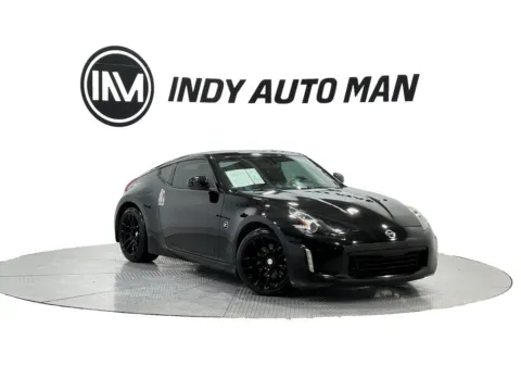 Black 2018 Nissan 370Z for sale in Indianapolis, IN