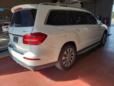 More photos of 2018 Mercedes-Benz GLS 450 4MATIC at Indy Auto Man, IN