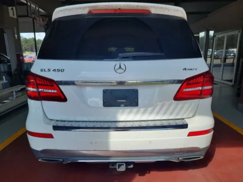 More photos of 2018 Mercedes-Benz GLS 450 4MATIC at Indy Auto Man, IN