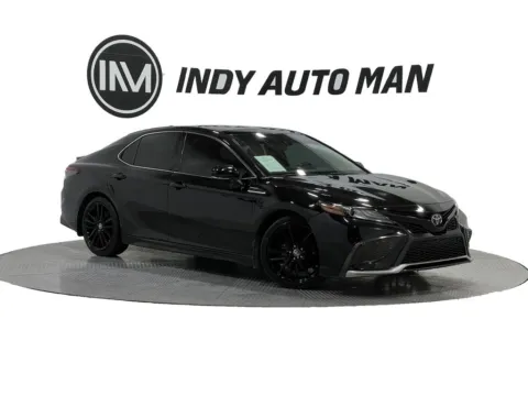 Black 2021 Toyota Camry XSE for sale in Indianapolis, IN