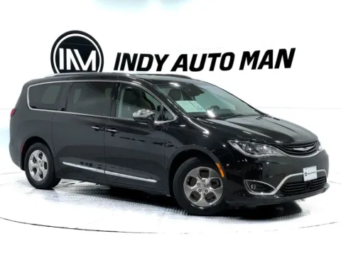 Photos of 2018 Chrysler Pacifica Hybrid Limited for sale in Indianapolis, IN at Indy Auto Man