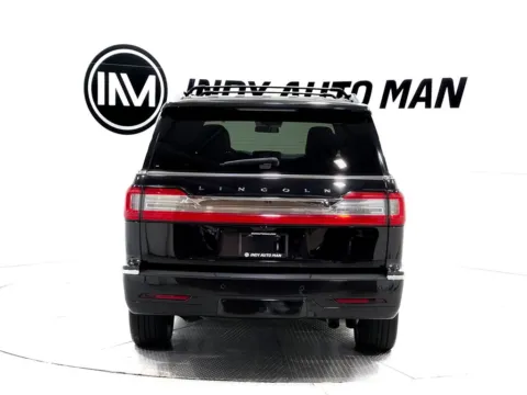 More photos of 2019 Lincoln Navigator L Reserve at Indy Auto Man, IN