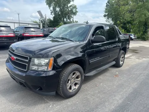 Another view of 2008 Chevrolet Avalanche 1500 LS for sale in Indianapolis, IN at Indy Auto Man