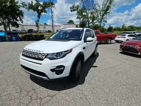 Photos of 2019 Land Rover Discovery Sport HSE for sale in Indianapolis, IN at Indy Auto Man