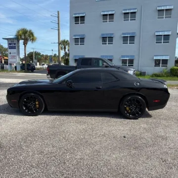 More photos of 2020 Dodge Challenger R/T Scat Pack at Indy Auto Man, IN