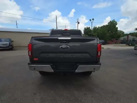 More photos of 2018 Ford F-150 Lariat at Indy Auto Man, IN