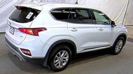 More photos of 2019 Hyundai Santa Fe SEL at Indy Auto Man, IN