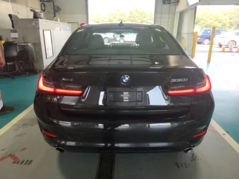 More photos of 2020 BMW 3 Series 330i xDrive at Indy Auto Man, IN