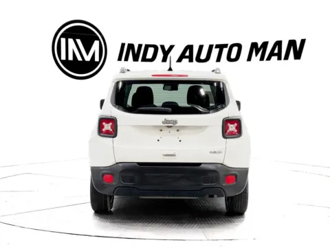 More photos of 2018 Jeep Renegade Latitude at Indy Auto Man, IN