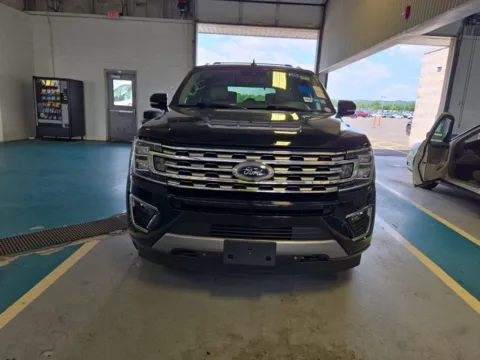 Photos of 2018 Ford Expedition Limited for sale in Indianapolis, IN at Indy Auto Man