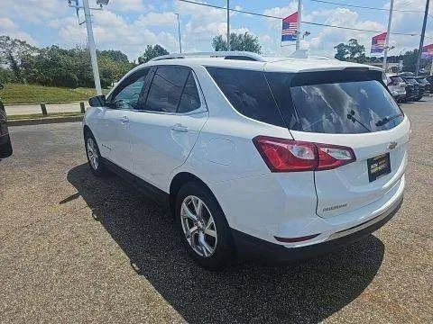 More photos of 2021 Chevrolet Equinox Premier at Indy Auto Man, IN