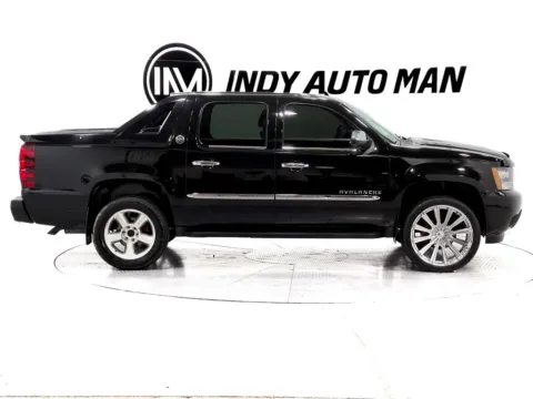 Another view of 2013 Chevrolet Avalanche 1500 LS for sale in Indianapolis, IN at Indy Auto Man