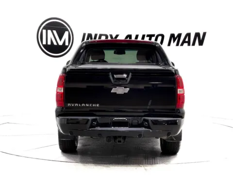 More photos of 2013 Chevrolet Avalanche 1500 LS at Indy Auto Man, IN