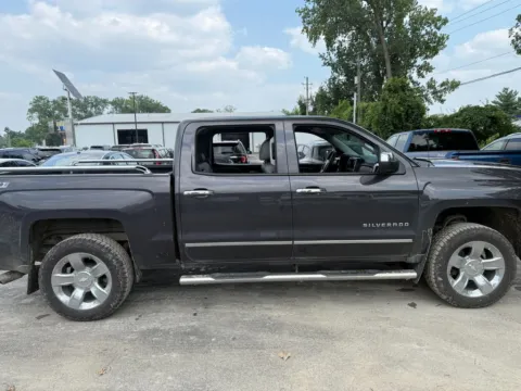 More photos of 2014 Chevrolet Silverado 1500 LTZ 2LZ at Indy Auto Man, IN