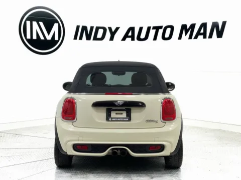 More photos of 2017 MINI Cooper S at Indy Auto Man, IN