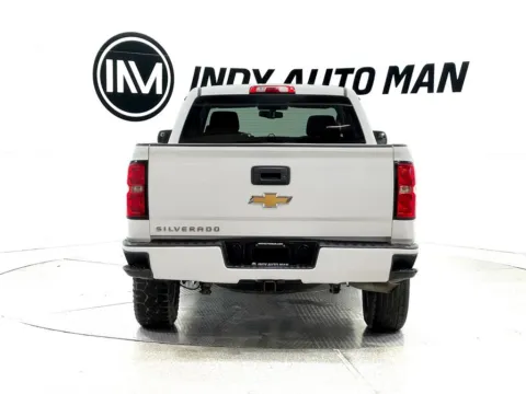 More photos of 2019 Chevrolet Silverado 1500 LD LT at Indy Auto Man, IN