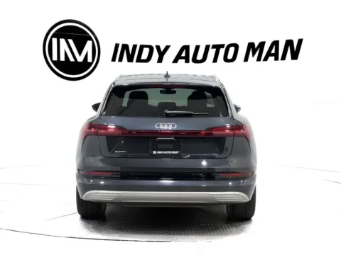 More photos of 2019 Audi e-tron Prestige quattro at Indy Auto Man, IN