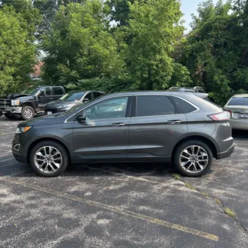 More photos of 2018 Ford Edge Titanium at Indy Auto Man, IN