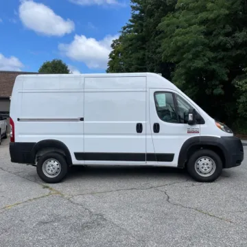 More photos of 2019 Ram ProMaster 2500 High Roof at Indy Auto Man, IN