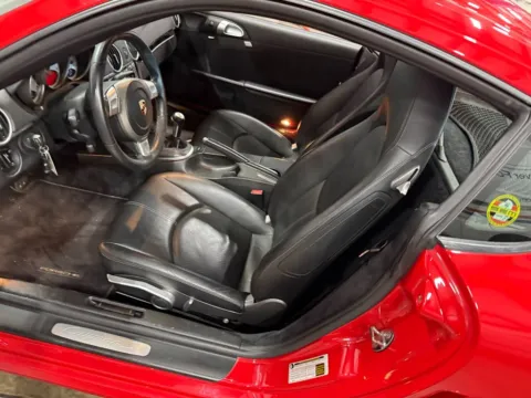 More photos of 2006 Porsche Cayman S at Indy Auto Man, IN