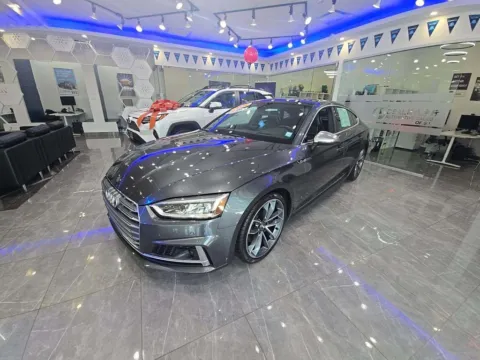 Photos of 2018 Audi S5 3.0T Prestige quattro for sale in Indianapolis, IN at Indy Auto Man