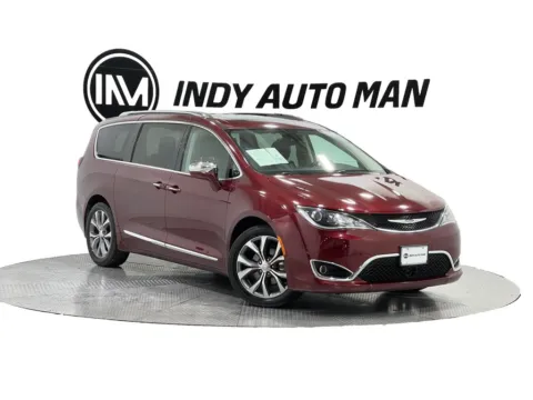 Red 2019 Chrysler Pacifica Limited for sale in Indianapolis, IN