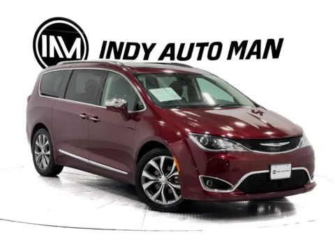 Photos of 2019 Chrysler Pacifica Limited for sale in Indianapolis, IN at Indy Auto Man