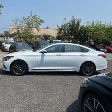 More photos of 2019 Genesis G80 3.8 at Indy Auto Man, IN