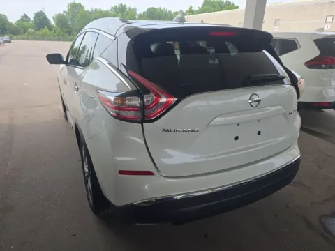 More photos of 2018 Nissan Murano Platinum at Indy Auto Man, IN
