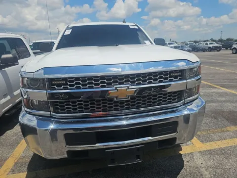 Photos of 2019 Chevrolet Silverado 2500HD Work Truck for sale in Indianapolis, IN at Indy Auto Man