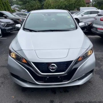 Photos of 2022 Nissan Leaf S for sale in Indianapolis, IN at Indy Auto Man