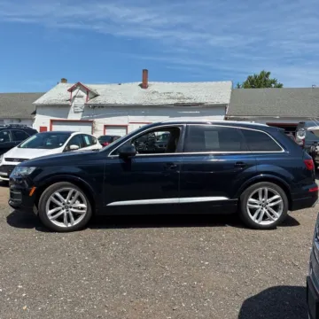 More photos of 2017 Audi Q7 3.0T Prestige quattro at Indy Auto Man, IN
