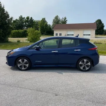 More photos of 2019 Nissan Leaf SV at Indy Auto Man, IN