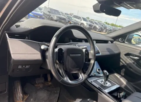 More photos of 2020 Land Rover Range Rover Evoque SE at Indy Auto Man, IN