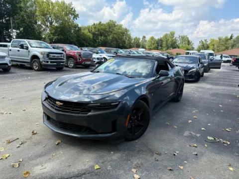 Another view of 2019 Chevrolet Camaro 1LT for sale in Indianapolis, IN at Indy Auto Man